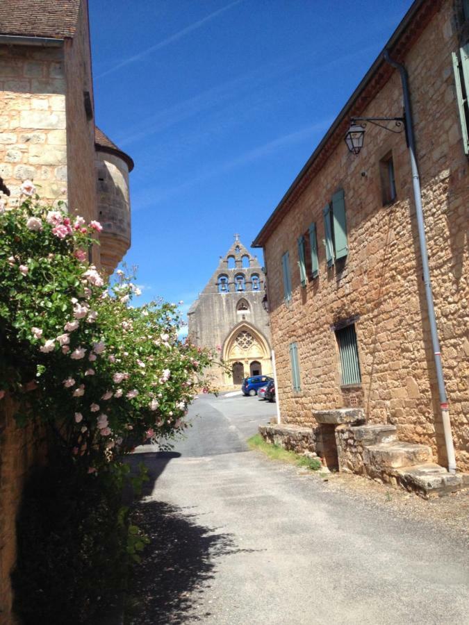 La Chaumiere Hotel Montcabrier  Exterior photo